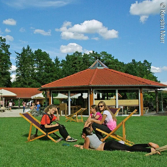 Chillout Wiese Kletterwald Pottenstein