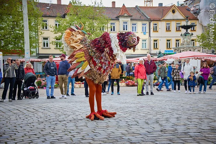 Figurentheaterfestival 2023 Erlangen Theatre Gudule_La Frittata am Erlanger Schlossplatz