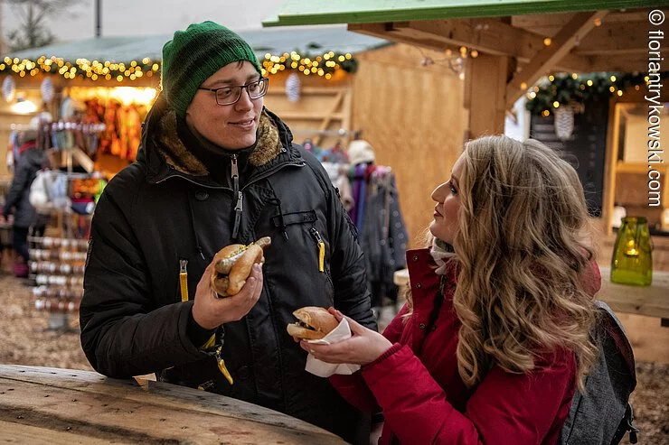 Altstädter Weihnachtsmarkt am Altstädter Kirchenplatz