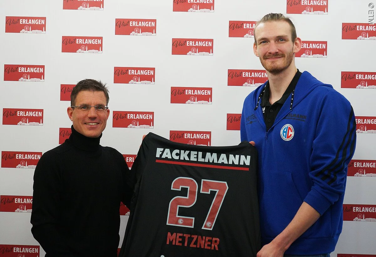 Spielerpartnerschaft des City-Management mit HCE-Spieler Antonio Metzner Spielerpartnerschaft des City-Management mit HCE-Spieler Antonio Metzner