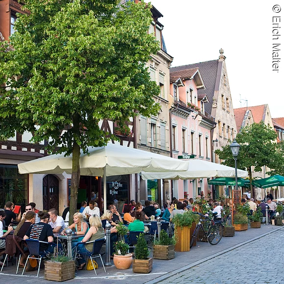 Fürth Gustavstraße Straßencafe August 2008