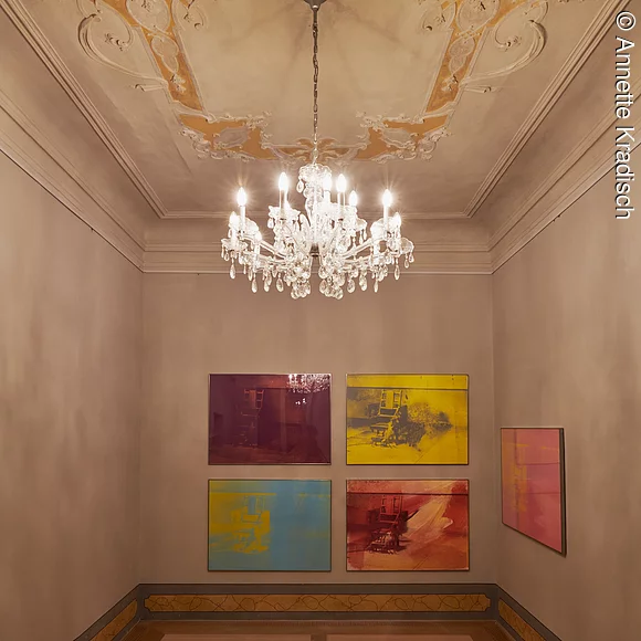 Ausstellung "High Five. Die Sammlung in Bewegung" im Kunstpalais Ausstellung "High Five. Die Sammlung in Bewegung" im Kunstpalais