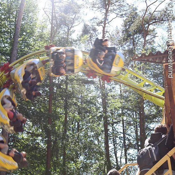 Achterbahn Looping Freizeitpark Geiselwind