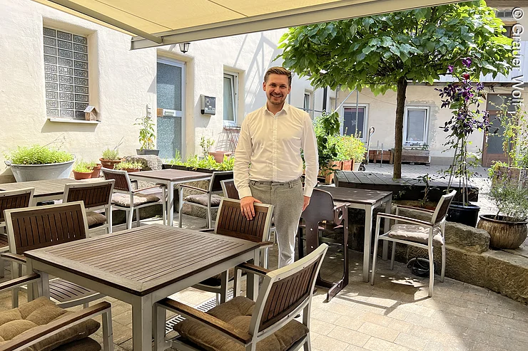 Martin Langhammer in seinem Innenhof