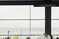Businesraum, gedeckter Tisch