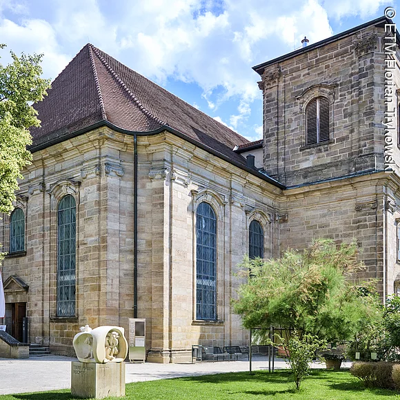 Kreuz und Quer mit Bibelgarten