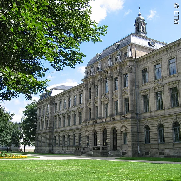 Kollegienhaus im Schlossgarten